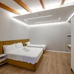 Golemi Lux