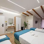 Hotel Golemi Lux