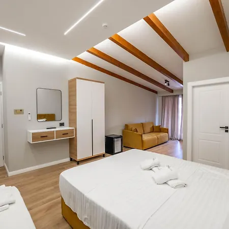 Otel Golemi Lux Golem (Tirana)