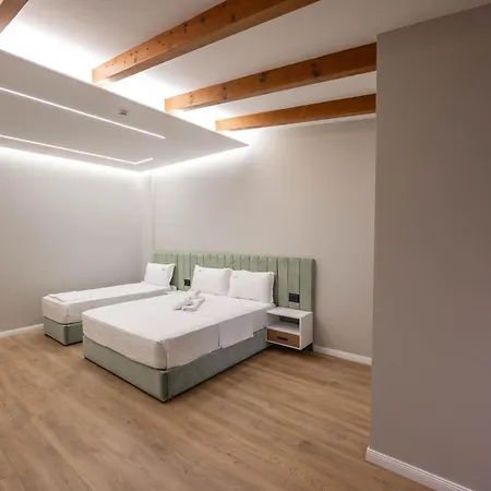 Otel Golemi Lux Golem (Tirana)