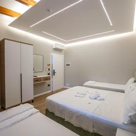 Golemi Lux 4* Golem (Tirana)