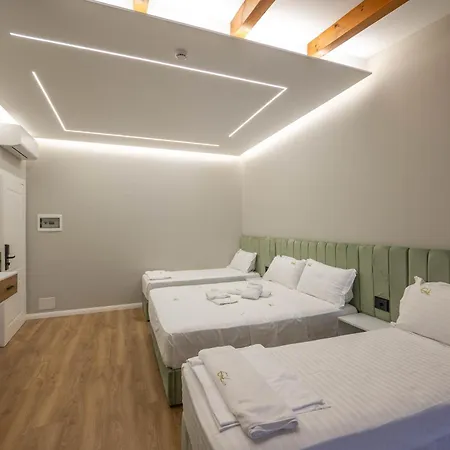 Golemi Lux 4* Golem (Tirana)