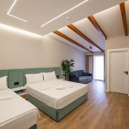 Golemi Lux Golem (Tirana)