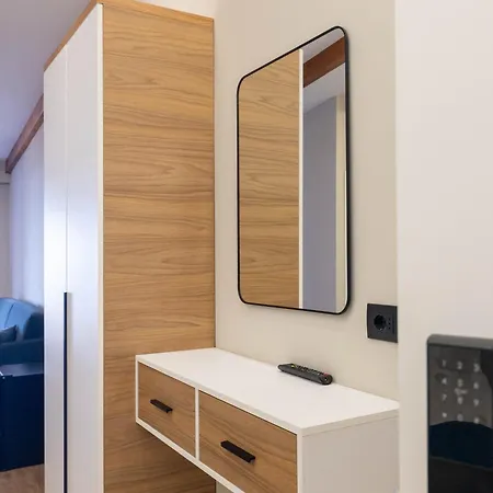 Golemi Lux Golem (Tirana)