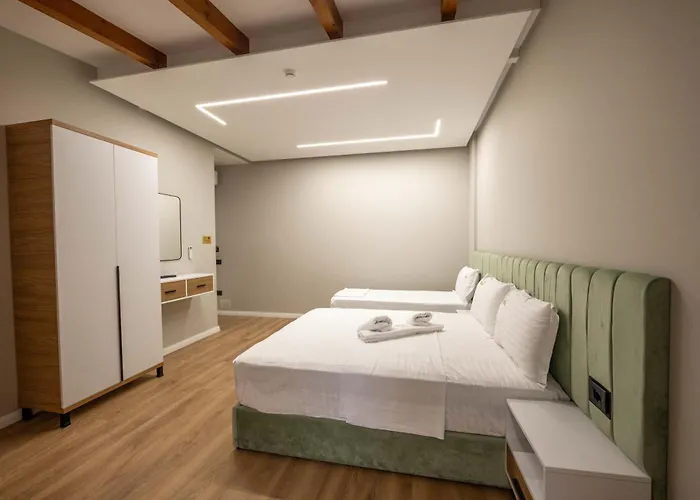 Golemi Lux Hotel Golem (Tirana)