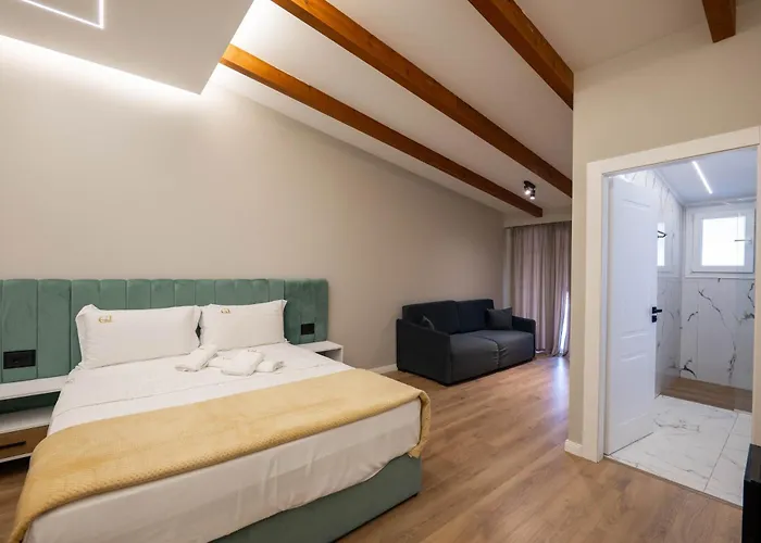 Hotel Golemi Lux